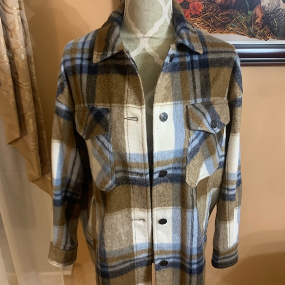 Zara Plaid Wool Blend Shacket - Picture 4 of 9